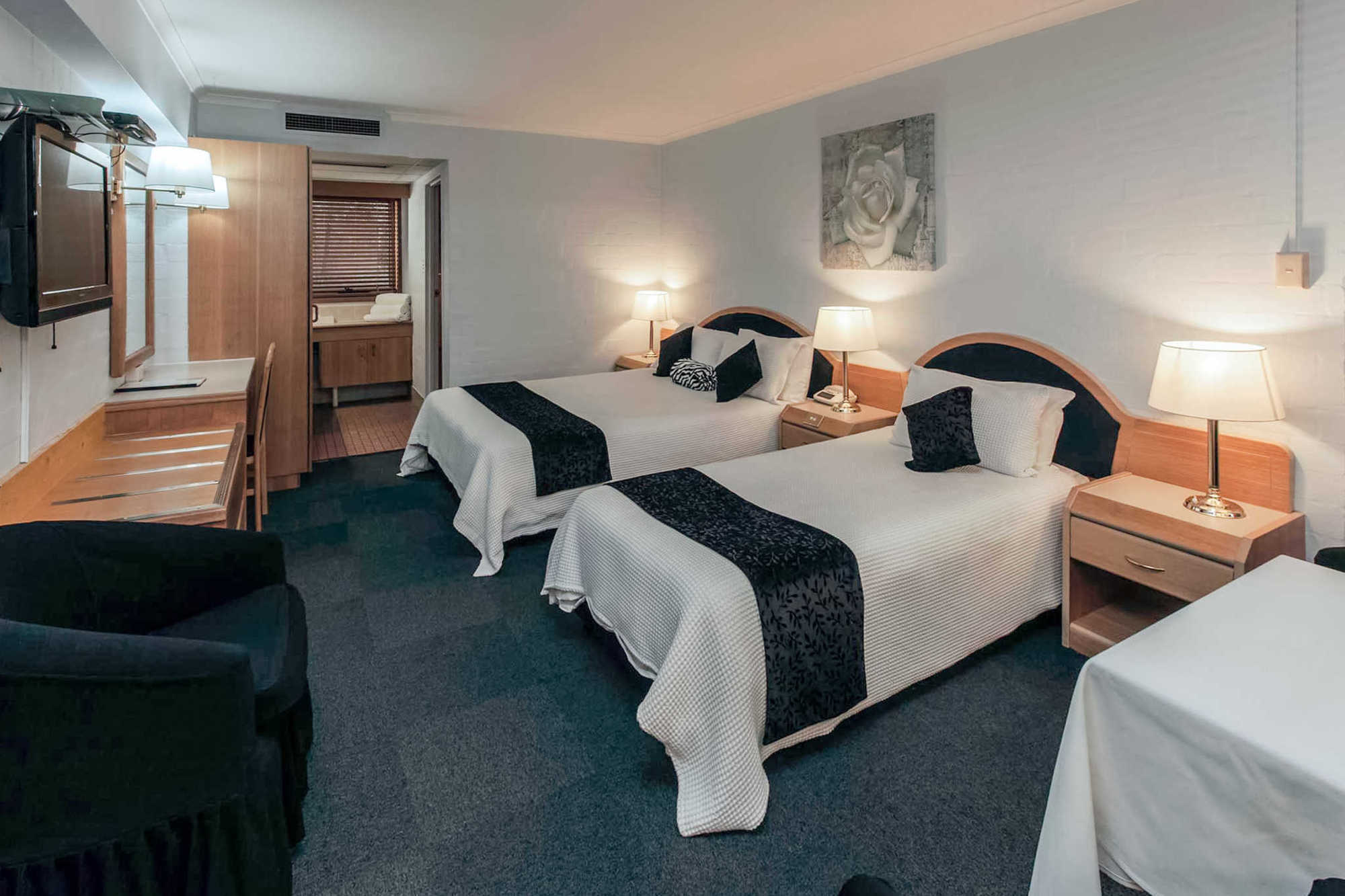 Capital Airport Motel 昆比恩 客房 照片