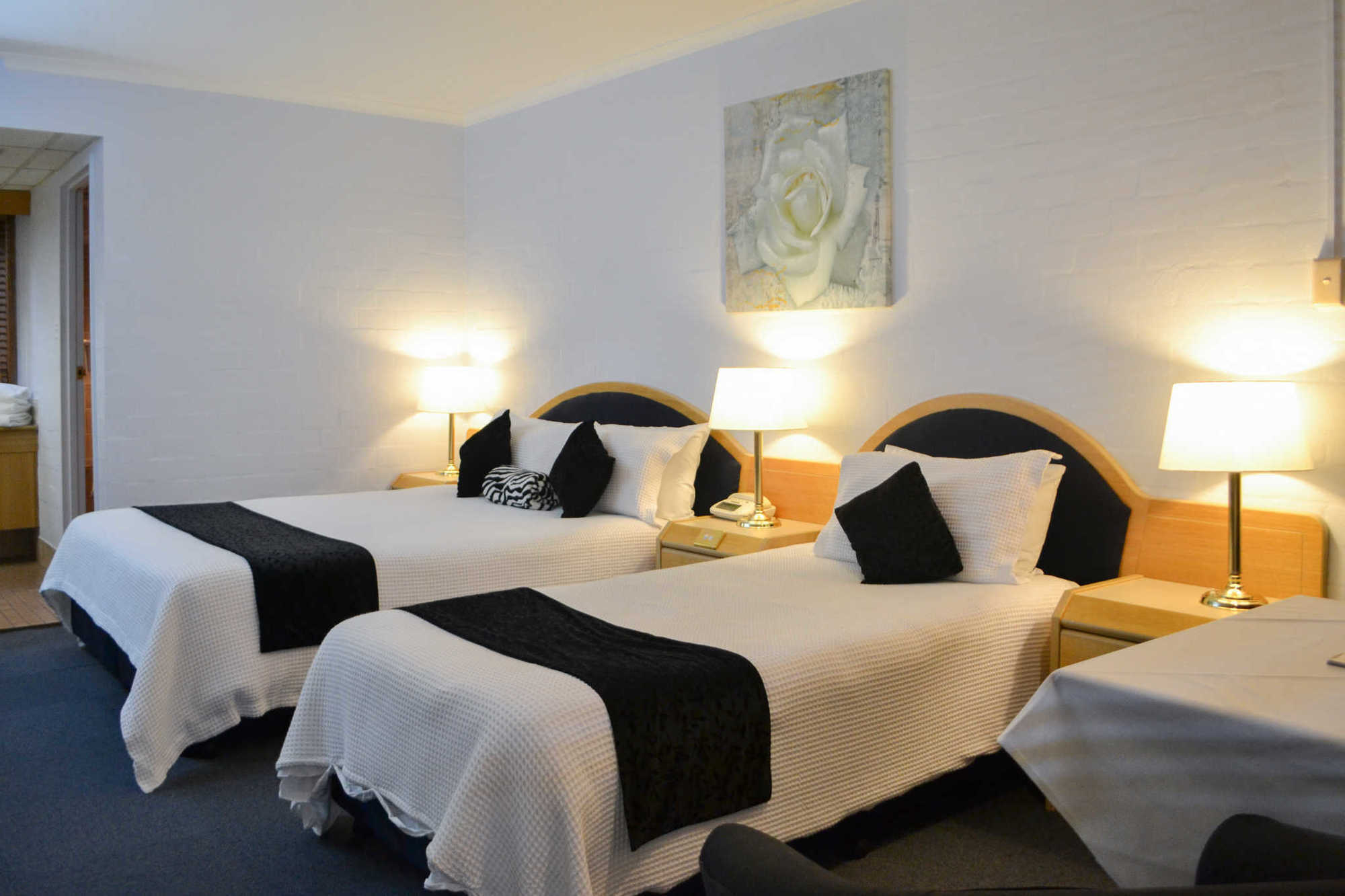 Capital Airport Motel 昆比恩 客房 照片